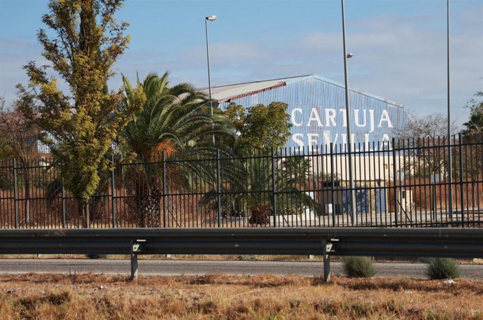 Archivo - Imágenes actuales de la fábrica de cerámicas de La Cartuja Pickman.