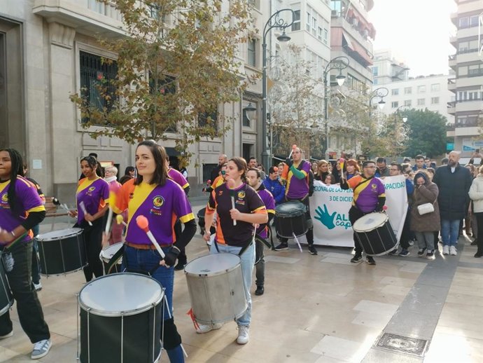 Alicante celebra una jornada lúdica y de sensibilización por el Día de las Personas con Discapacidad