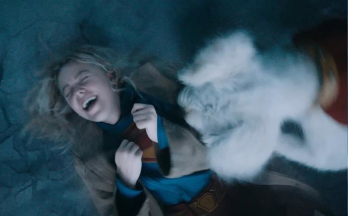 Un actor de Supergirl, condenado a una pena de cárcel por conducir sin permiso