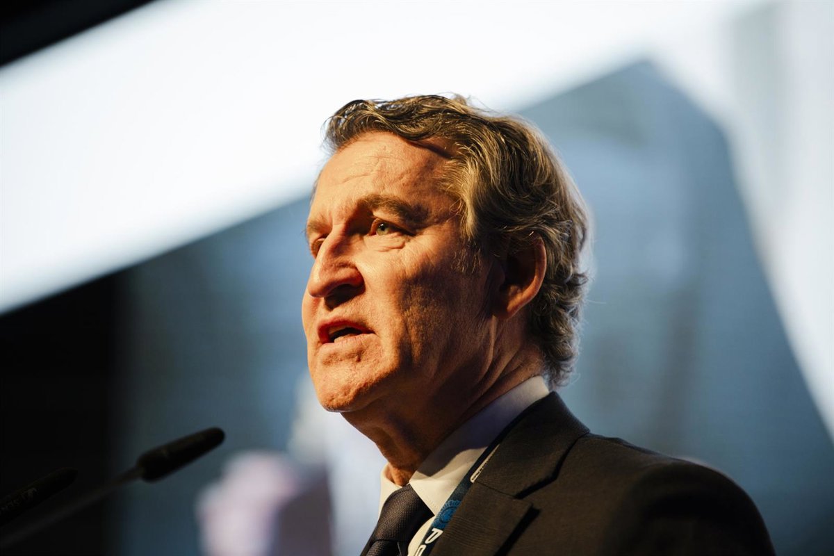 Feijóo espera que 2026 sea el año del cambio tras el  cóctel demoledor  de  mentira  y  corrupción  con Sánchez