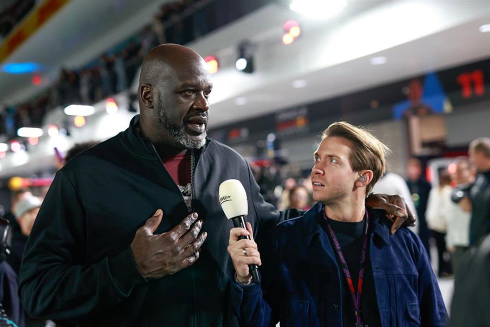 Archivo - Shaquille O'Neal siendo entrevistado.