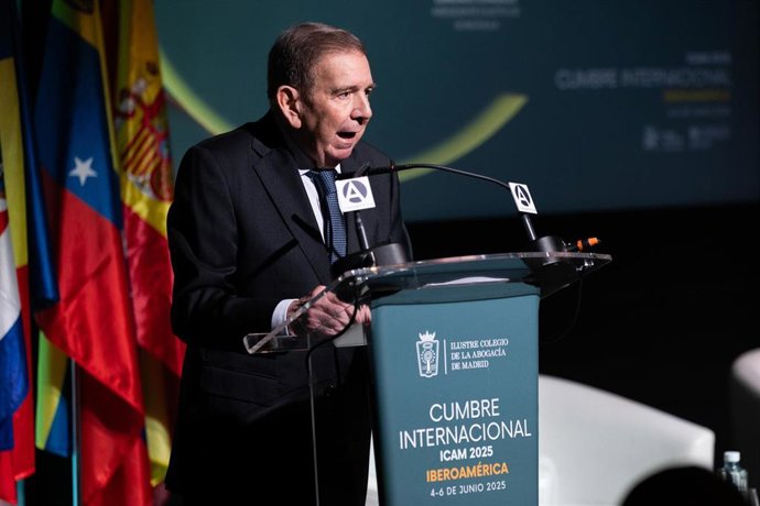 Archivo - El excandidato presidencial venezolano Edmundo González durante un acto en Madrid