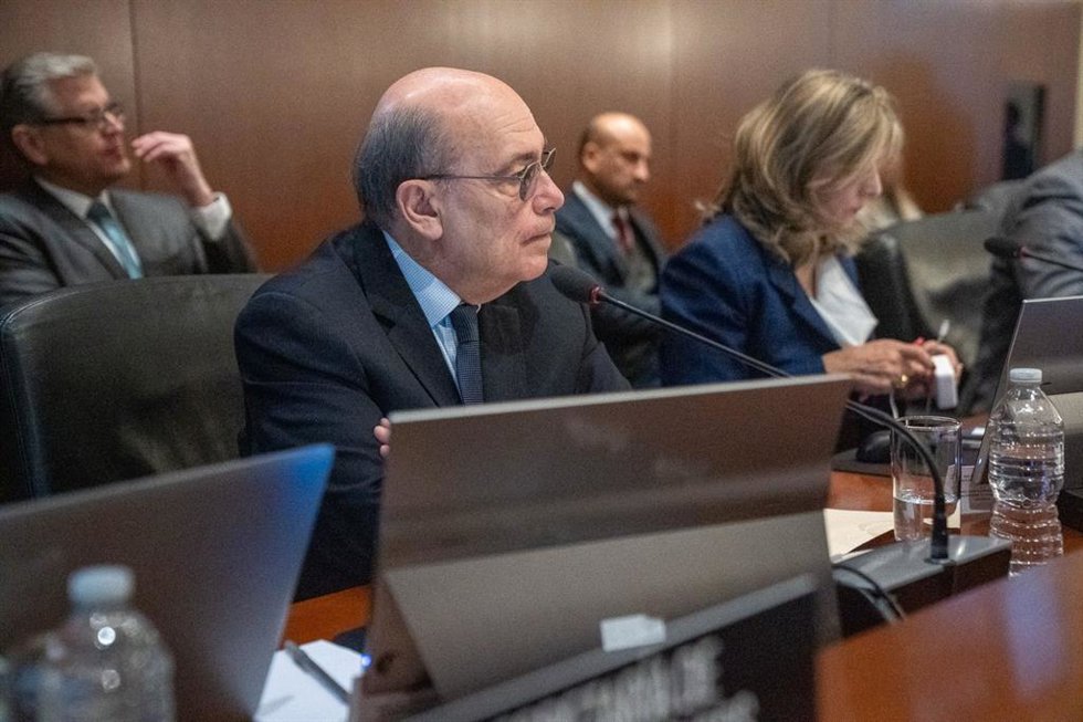 El ministro de Exteriores de Perú, Hugo de Zela, en la OEA