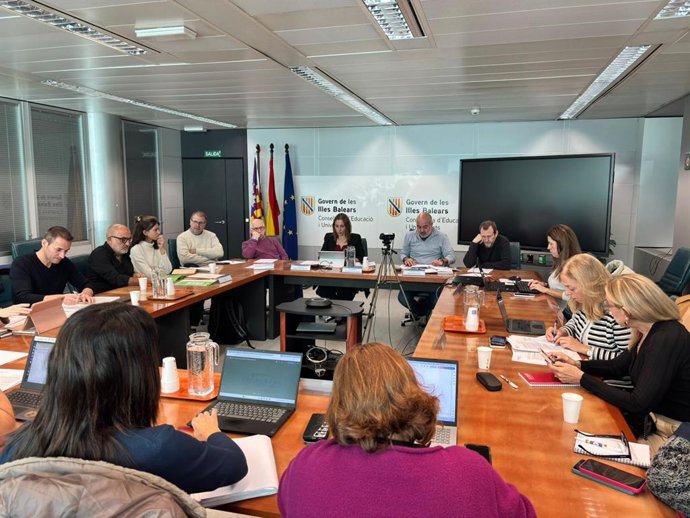 Reunión de la Mesa Sectorial de Educación