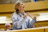 Díaz, ante la mesa de permisos por duelo, insta a CEOE a elegir entre ayudar "o seguirle el juego al PP"