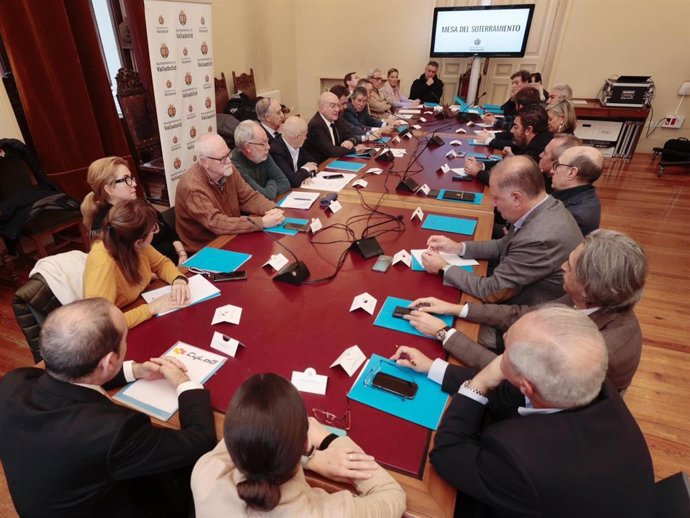Reunión de la Mesa del Soterramiento en el Ayuntamiento de Valladolid.