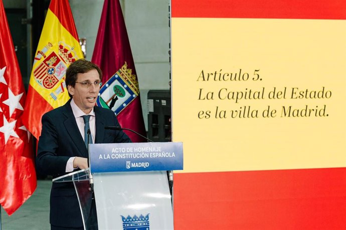 El alcalde de Madrid, José Luis Martínez-Almeida, en el acto institucional, organizado por el Ayuntamiento con motivo del Día de la Constitución.