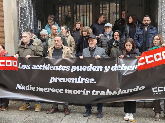 CCOO de La Rioja se concentra "por otro fatídico accidente de trabajo mortal"