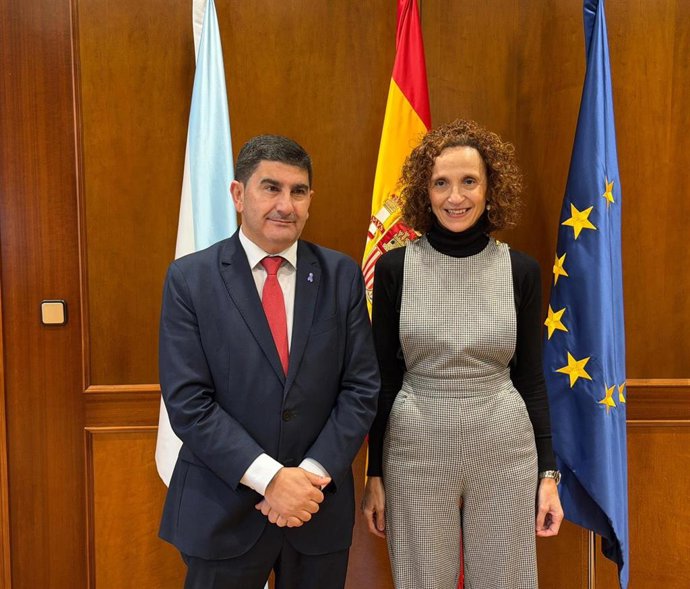 El delegado del Gobierno en Galicia, Pedro Blanco, se reúne con la fiscal superior de Galicia, Carmen Eiró