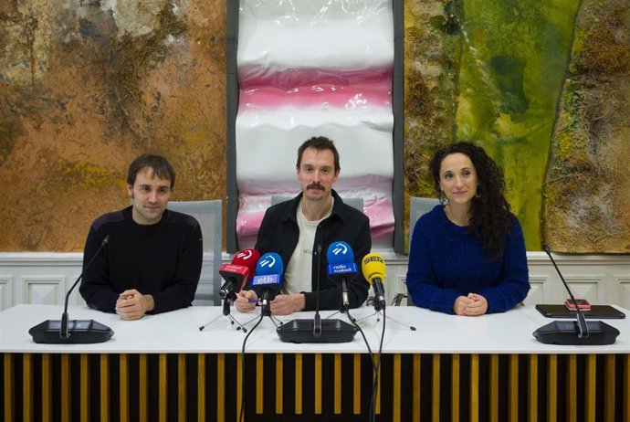 El alcalde de Hernani da a conocer las nuevas medidas.