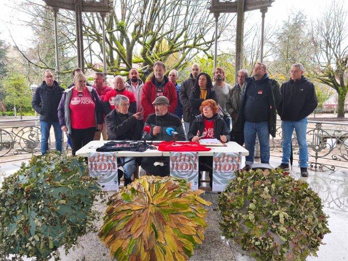 Rueda de prensa para avanzar la manifestación contra Altri del 14 de diciembre.