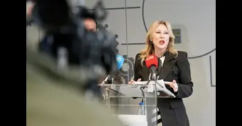 La Junta abonará en diciembre la subida salarial del 2,5% a cerca de 300.000 empleados públicos andaluces