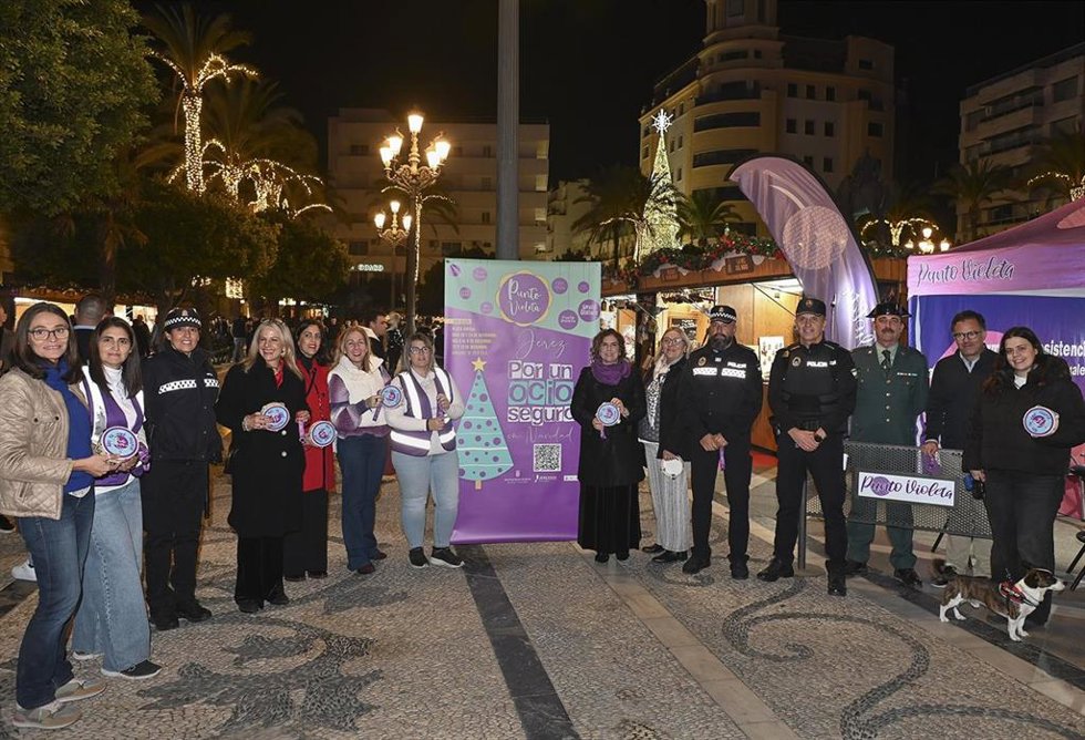 Punto Violeta en la Plaza del Arenal en Jerez.