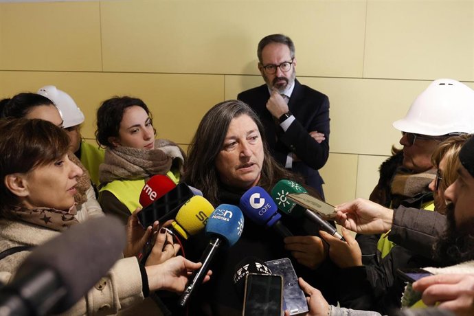 Archivo - La jefa de servicio de Salud Pública de la Delegación Territorial de Salud y Consumo de la Junta de Andalucía en Córdoba, Marí Cruz Gallego, informó el pasado enero sobre la intoxicación alimentaria con la pringá.