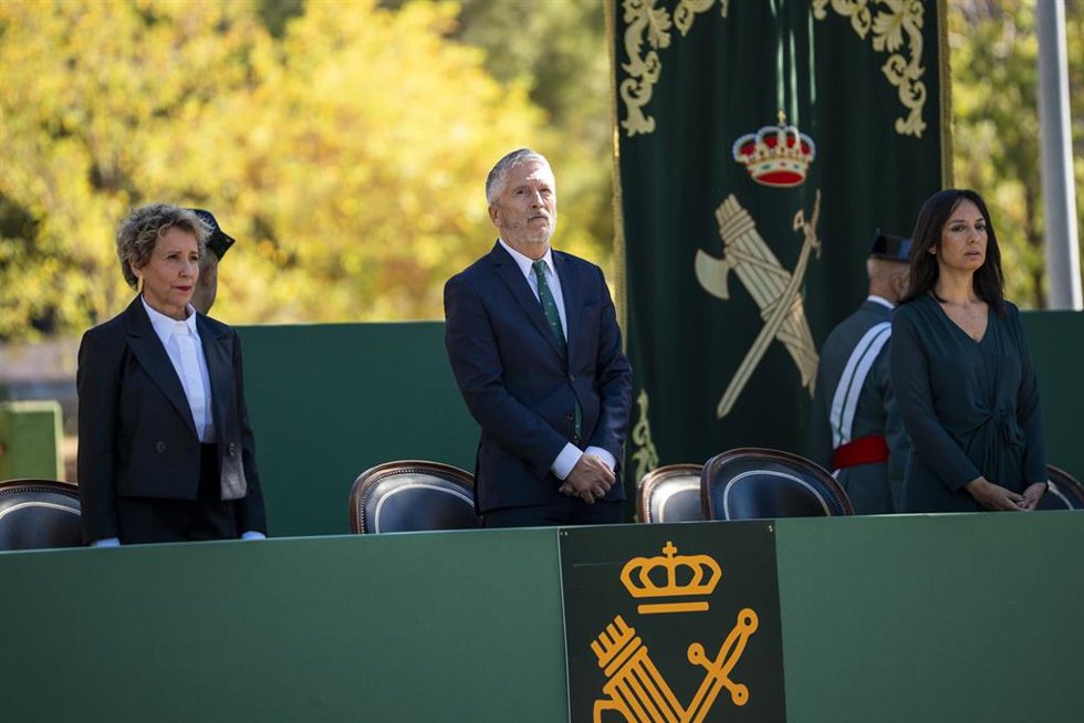 Archivo - La secretaria de Estado de Seguridad, Aina Calvo, el ministro del Interior, Fernando Grande-Marlaska y la directora general de la Guardia Civil, Mercedes González, durante el acto central de celebración de la festividad de la Virgen del Pilar