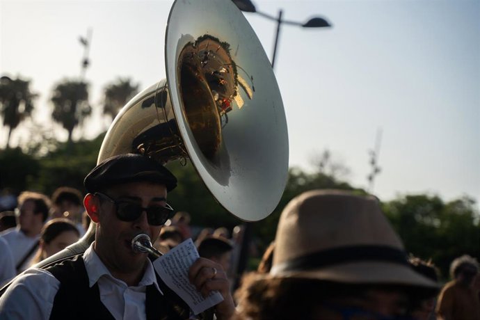 Archivo - Músicos durante el Certamen Internacional de Bandas de Música, en la Pedania de La Torre, afectada por la dana. 