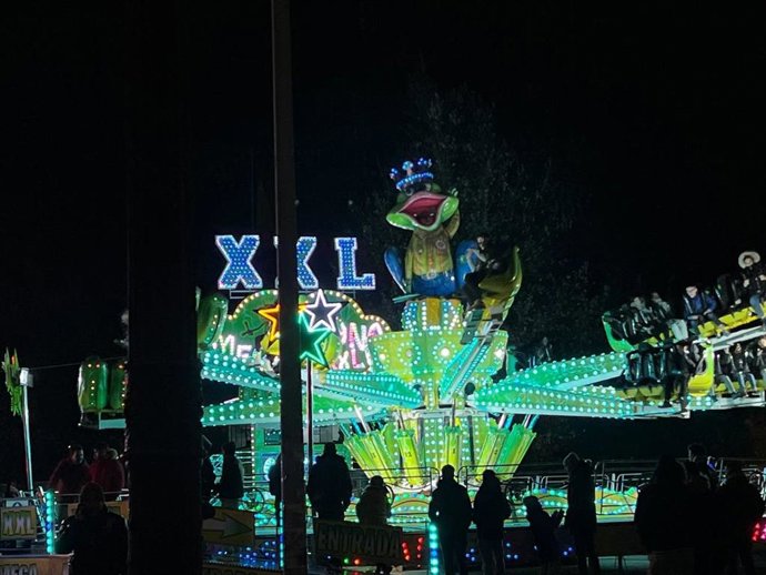 Archivo - Imagen de archivo de una atracción en León capital.