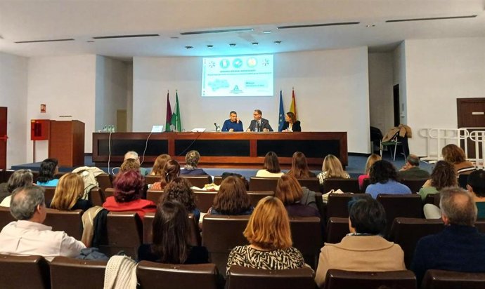 Técnicos sanitarios malagueños se dan cita en la Jornada de Promoción de la Salud