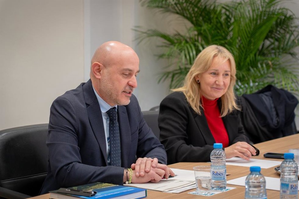 El delegado del Gobierno en Catalunya, Carlos Prieto, y la subdelegada en Tarragona, Elisabet Romero.