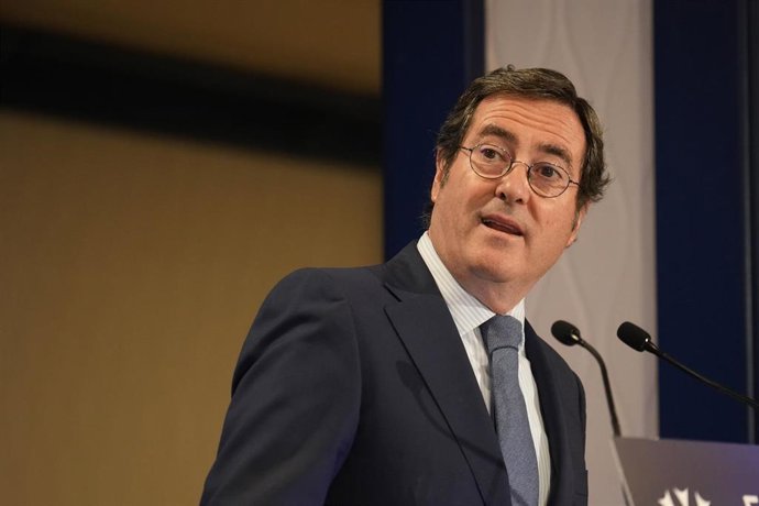 El presidente de la CEOE, Antonio Garamendi