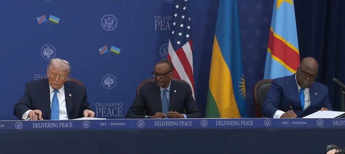 US President Donald Trump welcomes his Congolese and Rwandan counterparts, Felix Tshisekedi and Paul Kagame, respectively, to sign the 