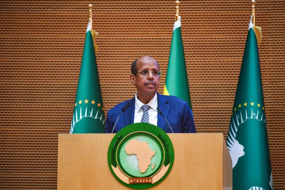 Archivo - El presidente de la Comisión de la UA, Mahmud ali Yusuf