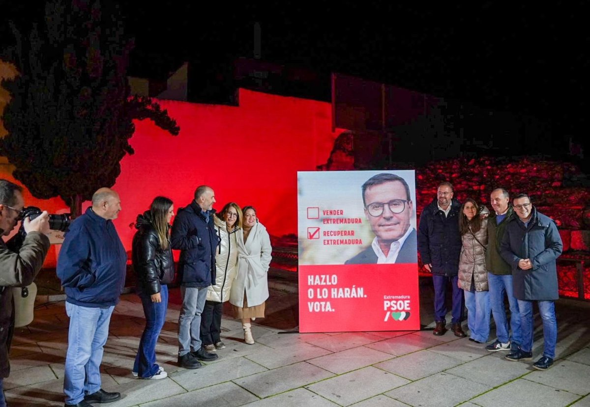 Gallardo llama a movilizarse en las elecciones para abrir un nuevo tiempo de progreso y dignidad en Extremadura