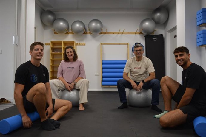 Un grupo de jóvenes de la Alpujarra revoluciona con sus 'entrenos' el envejecimiento activo de la comarca