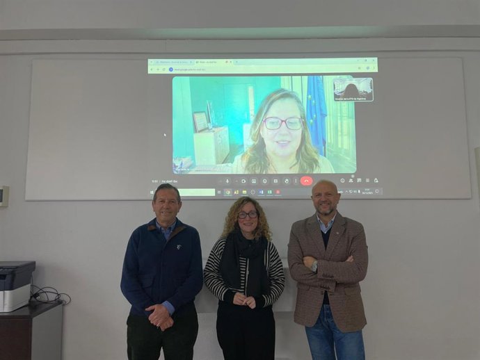 Jurado de los Premios Cátedra.