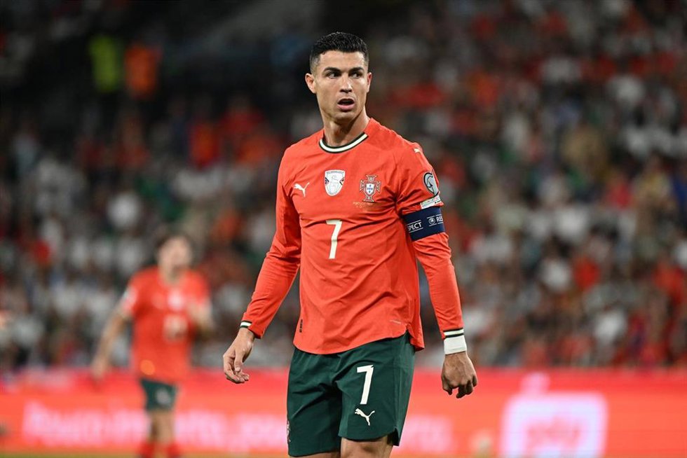 Archivo - 11 October 2025, Portugal, Lisbon: Portugal's Cristiano Ronaldo looks on during the FIFA World Cup European Qualifiers soccer match between Portugal and Ireland at the Jose Alvalade Stadium. Photo: Zed Jameson/PA Wire/dpa