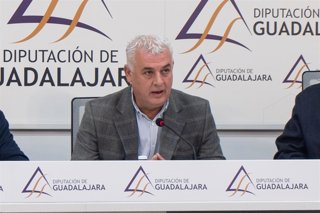 Archivo - El presidente de la Diputación de Guadalajara, José Luis Vega