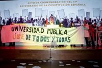 Delegación realza la universidad pública en un acto por la Constitución que impugna las políticas de Ayuso
