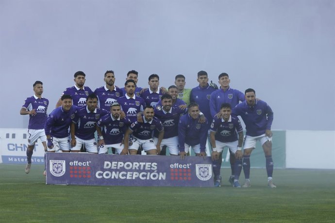 Futbol, Deportes Concepcion vs Cobreloa  Final Ida Liguilla de Ascenso 2025. Formacion de Deportes Concepcion es fotografiado durante el partido contra Cobreloa,  final  ida de la liguilla de Ascenso 2025 disputado en el estadio Ester Roa