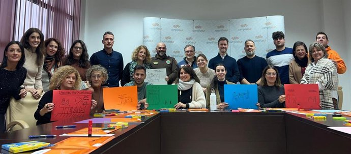 Participantes en la actividad 'Día de Convivencia e Igualdad, Campiña Sur Cordobesa'.