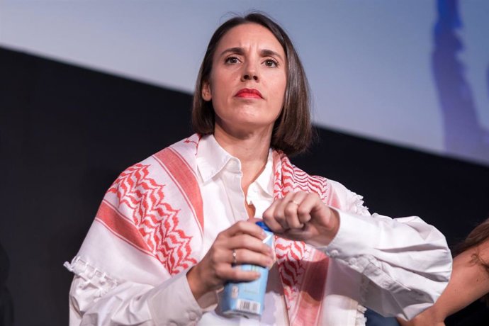 Archivo - La eurodiputada de Podemos, Irene Montero, durante una intervención en la  Universidad de Otoño de Podemos en el Palacio de la Prensa de Callao, a 19 de octubre de 2025, en Madrid (España). 