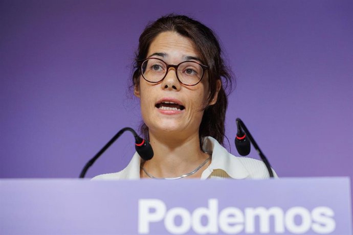 Archivo - La eurodiputada y portavoz de Podemos, Isa Serra