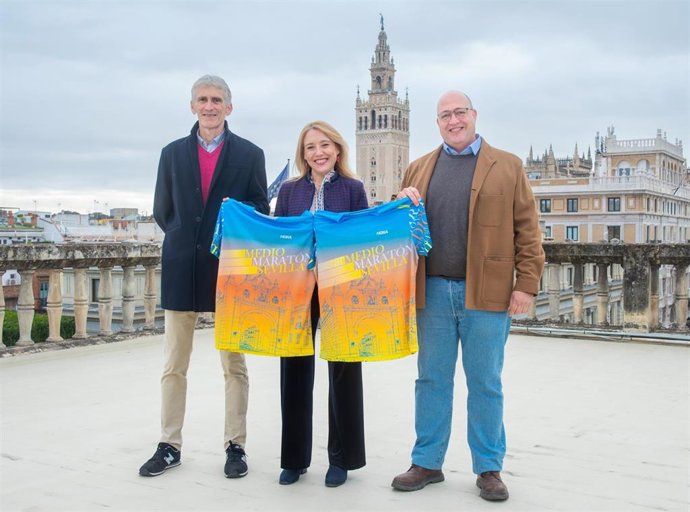 Presentación de la camiseta del Medio Maratón de Sevilla 2026.