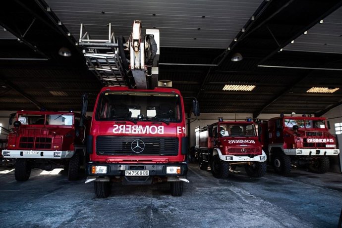 Vehículos de los Bomberos de Menorca.