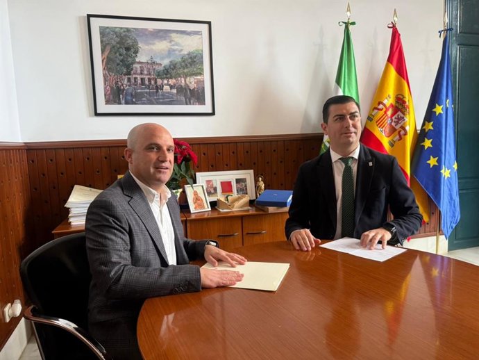 El presidente de la Diputación de Almería y el alcalde de Níjar.