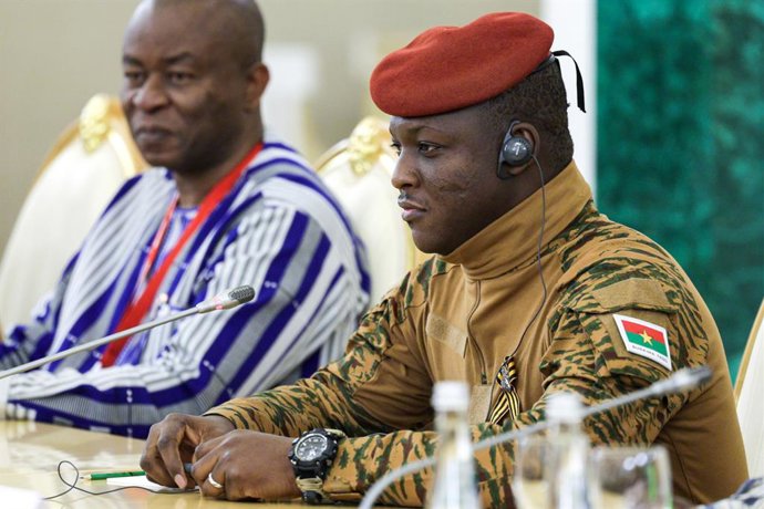 Archivo - RUSSIA, MOSCOW - MAY 10, 2025: Ibrahim Traore, President of Burkina Faso, attends a meeting with Vladimir Putin, President of Russia, at the Moscow Kremlin
