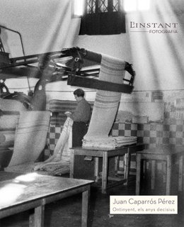 El Magnànim profundiza en la fotografía de Juan Caparrós con 'Ontinyent, els anys decisius'