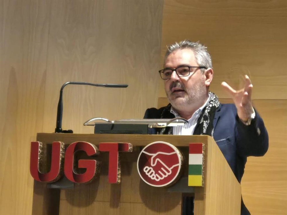 El Comité Regional de UGT se ha reunido esta mañana en la Fundación Laboral de la Construcción para analizar la actualidad sociolaboral riojana y trazar las nuevas líneas de actuación.