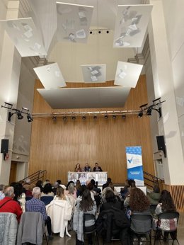 La Federación Riojana de Voluntariado Social entrega su borrador del anteproyecto de la Ley del Voluntariado