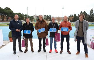 Toledo dedica una calle a Antón, Fiz, Rey y Juzdado, los 'Reyes del Maratón'.