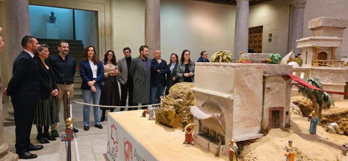 Cerca de 200 piezas única de talleres de Olot se exponen por primera vez en España como conjunto, en el belén municipal del Ayuntamiento de Ávila