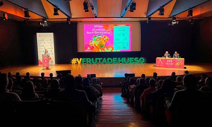 Murcia volverá a reunir al sector en el VI Congreso Nacional de Fruta de Hueso