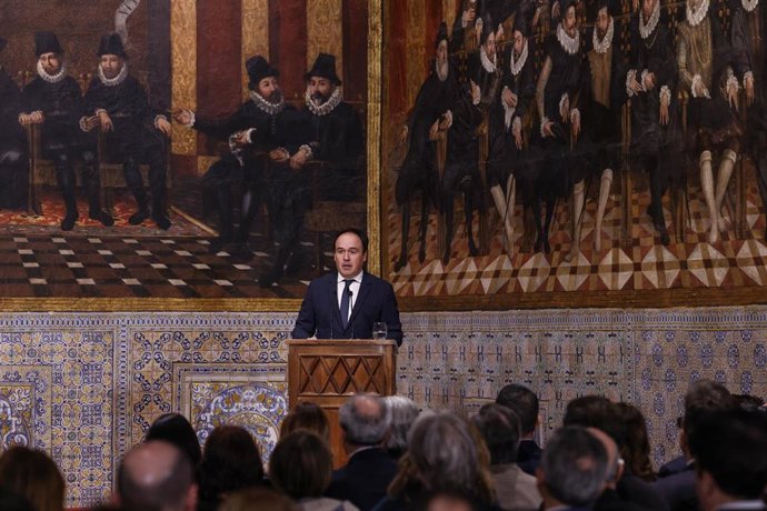 El presidente de la Generalitat Valenciana, Juanfran Pérez Llorca, durante la toma de posesión de su cargo, en el Palau de la Generalitat, a 4 de diciembre de 2025, en Valencia