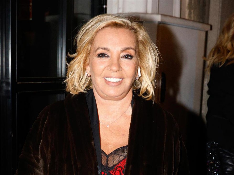 Carmen Borrego acude a la fiesta que celebra la productora de televisión 'Cuarzo' para festejar la Navidad