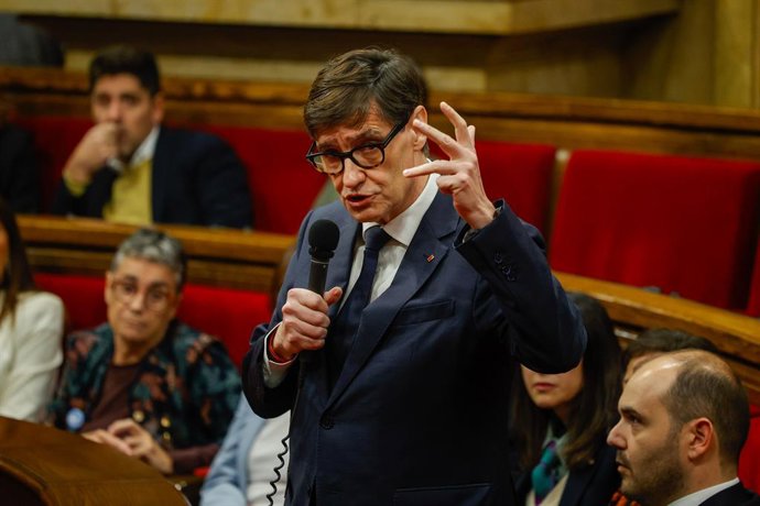 Illa divendres en el Parlament