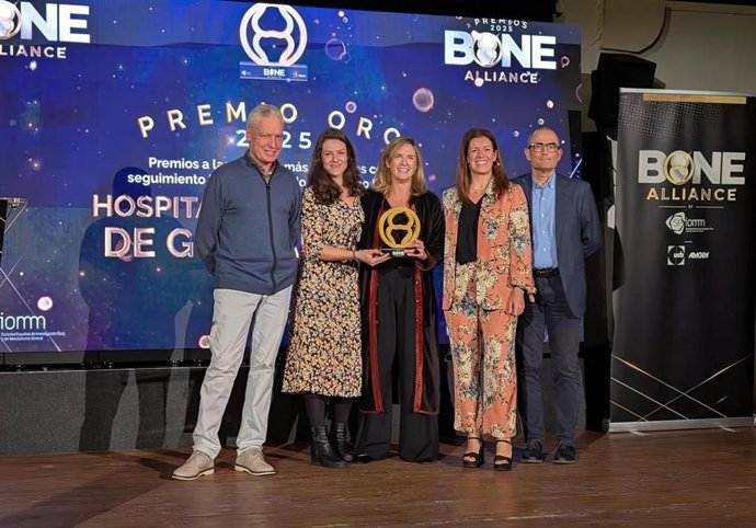 El premio ha sido entregado en el XXIX Congreso Nacional de la Sociedad Española de Investigación Ósea y del Metabolismo Mineral.
